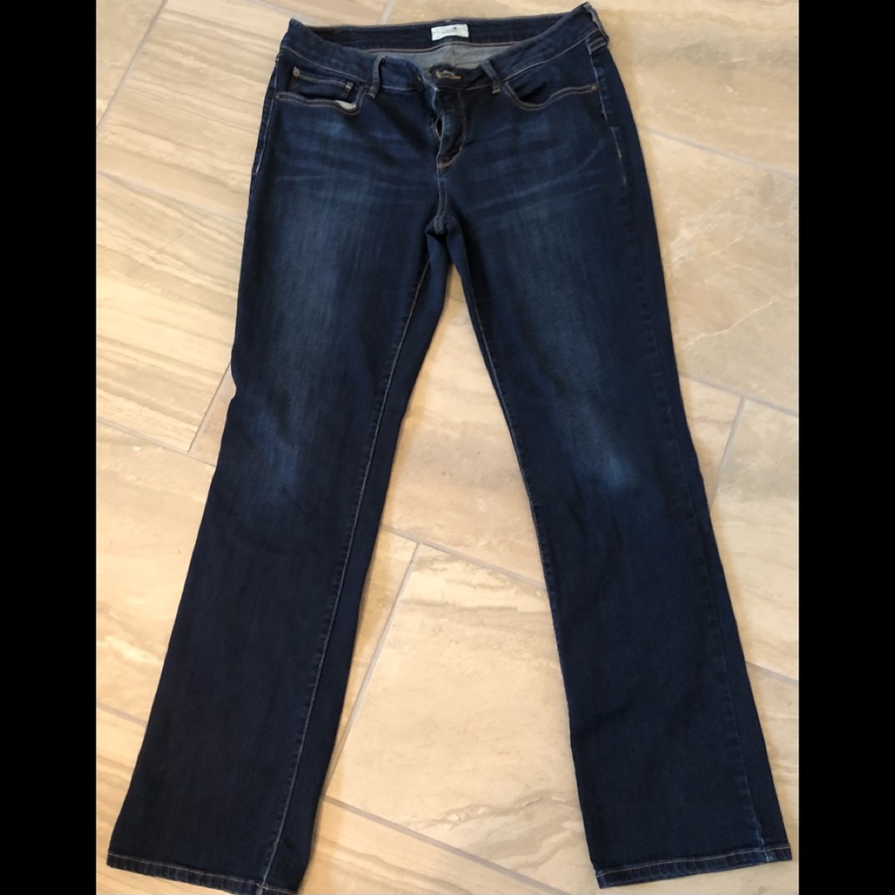 Bootlegger Dark wash jeans 32/33